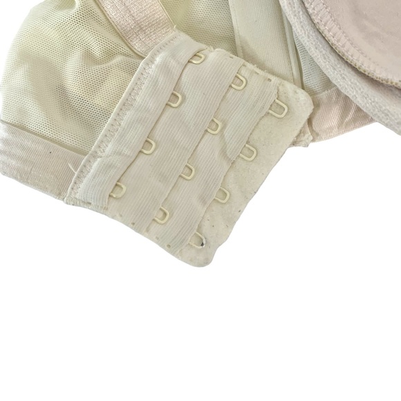 CACIQUE Full Coverage Satin Cream Underwire Bra Sz 38F - Picture 7 of 8